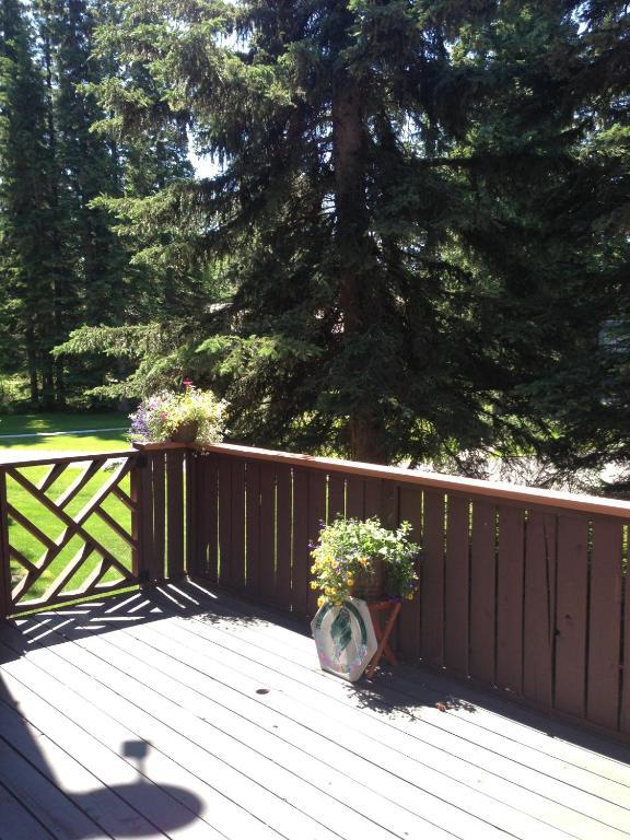Redwood Meadows Bed And Breakfast Bragg Creek Exteriér fotografie